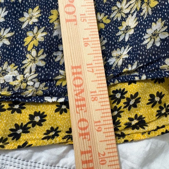 J Jill Butter Yellow and Blue Floral Double Layer Cotton Mini Skirt with Smocked - Picture 11 of 11